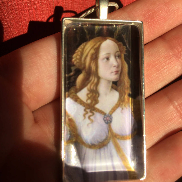 Venus Goddess pendant