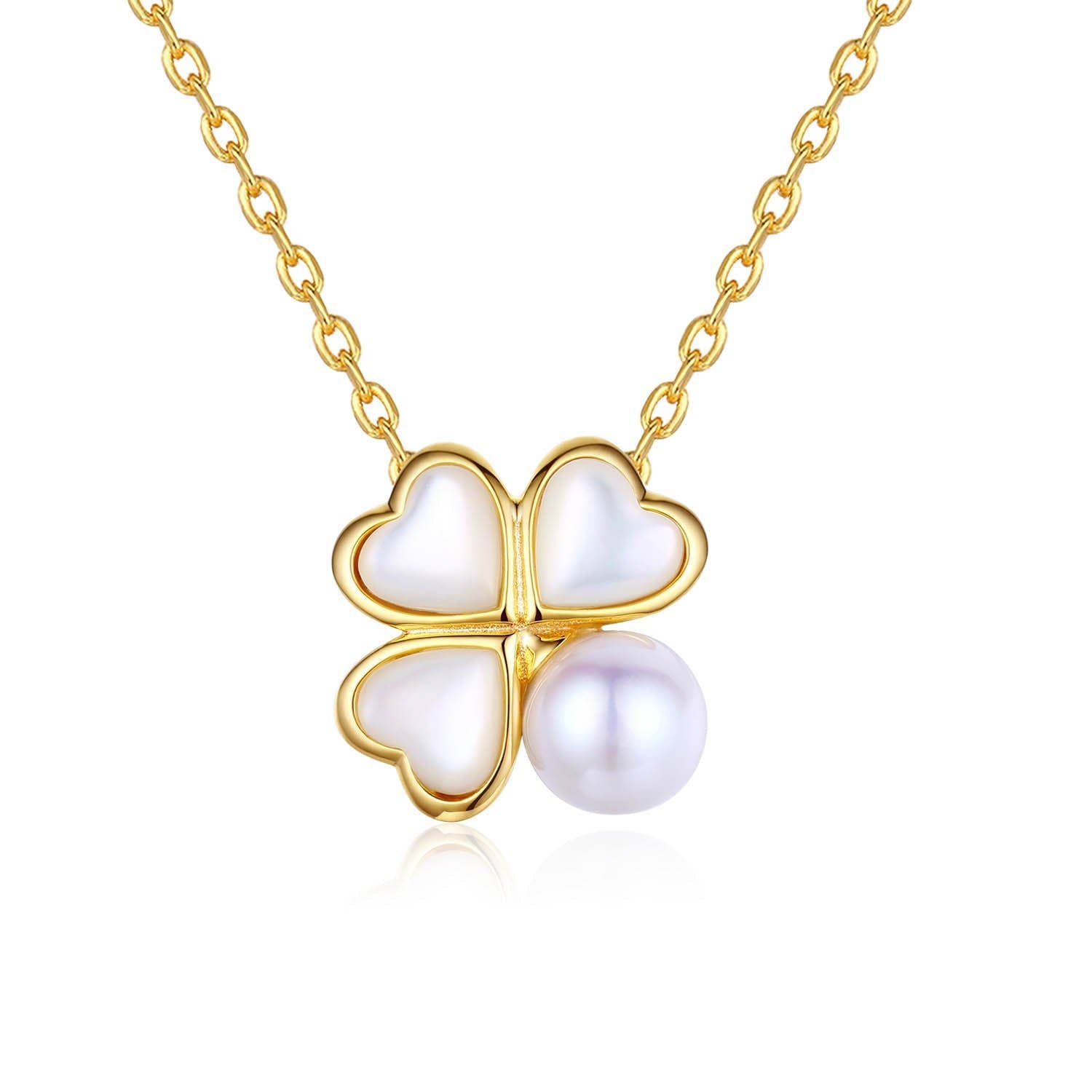 Necklace with four hot sale leaf clover in it