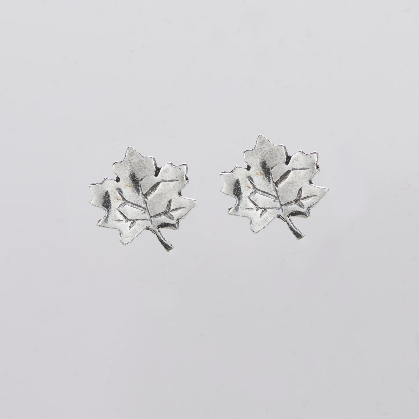 KARHÁ:KON - Tree studs set