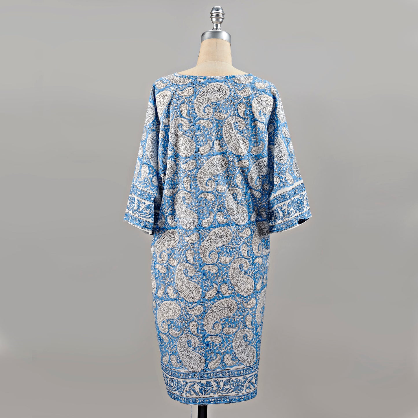 Caftan en coton-Paisley bleu et blanc