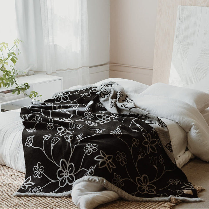 Fleurs Indigenous Wool Blanket