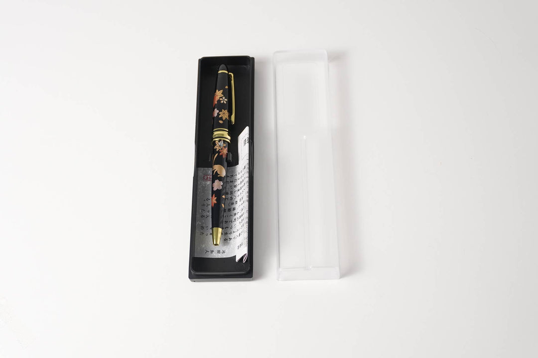 KASHIKO - Urushi Lacquer Ballpoint Pen / Rabbit in Spring and Fall