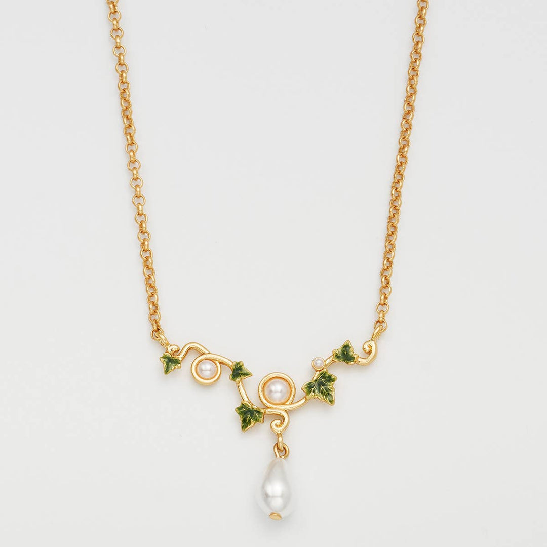 Ivy Pearl Necklace