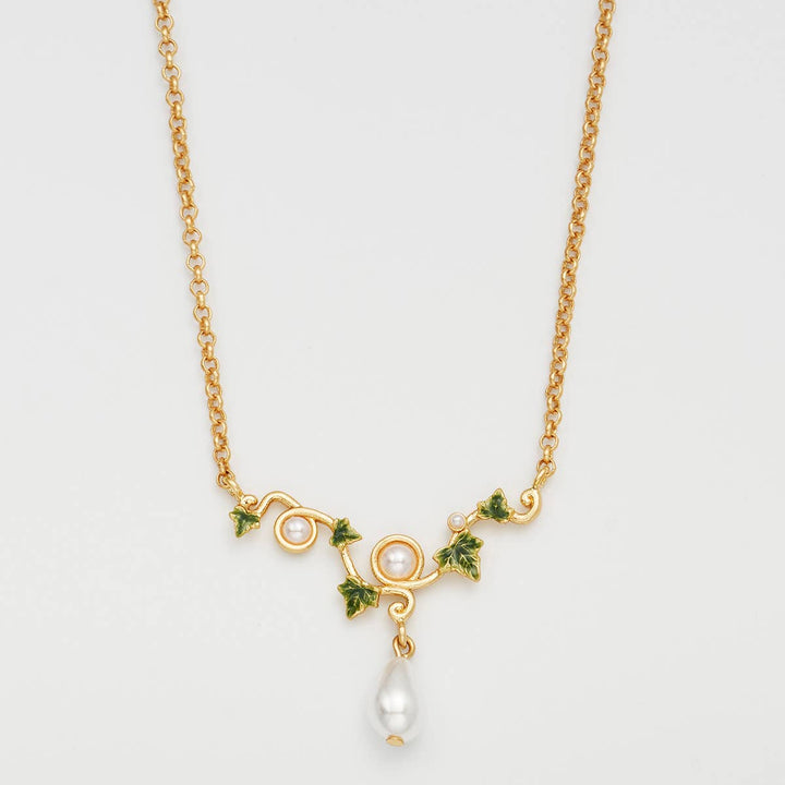 Ivy Pearl Necklace