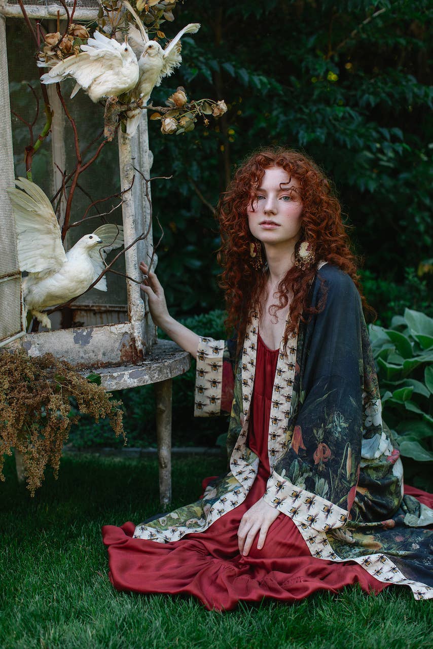 I Dream In Flowers Opera Duster Kimono Robe with Bees