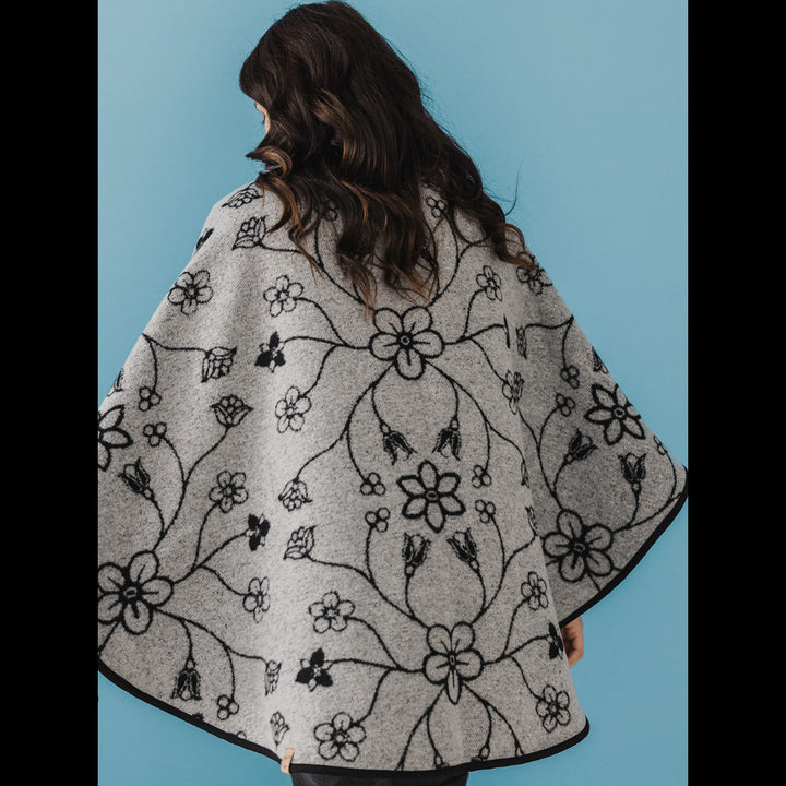 Fleurs Indigenous Shawl