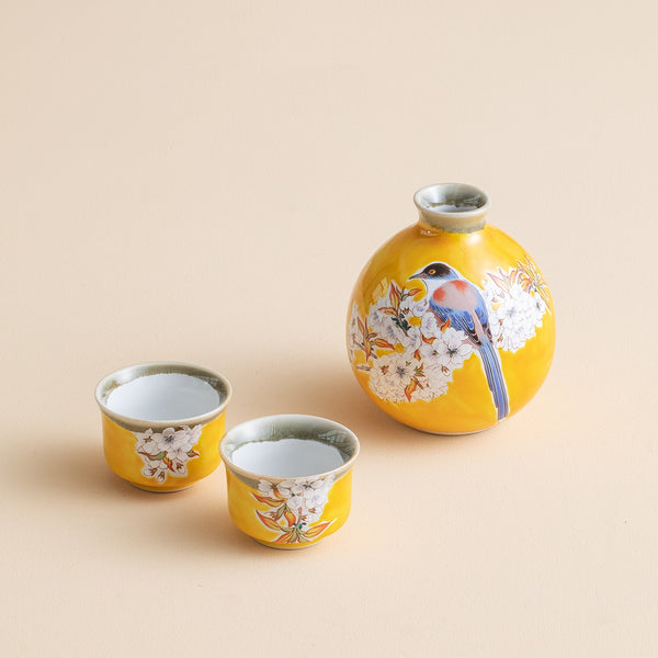 Kutaniyaki Yellow Sparrow Sake Set - 3pc