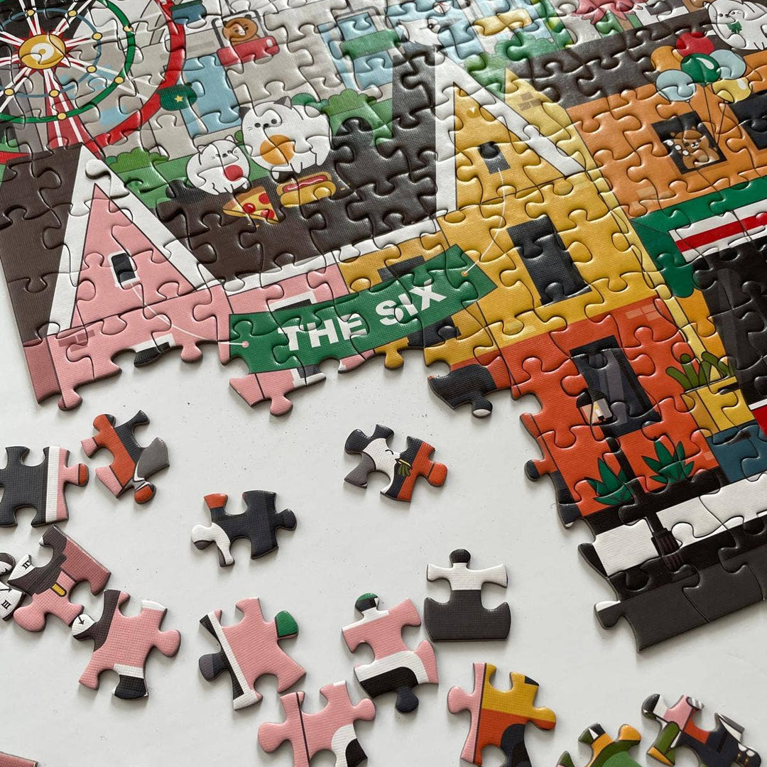 1000 pieces Toronto in Motion Jigsaw Puzzle