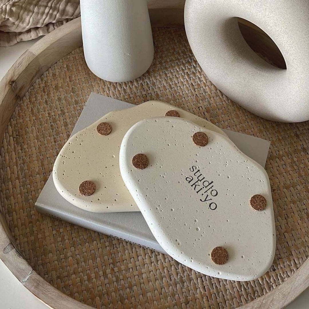 Irregular Oval Cloud Trinket Tray: Cream White