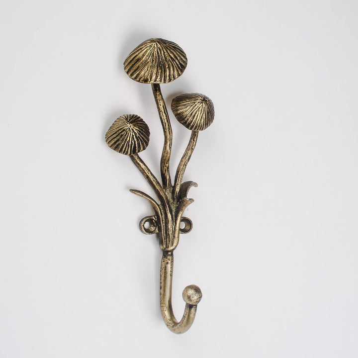 Triple Mushroom Hook