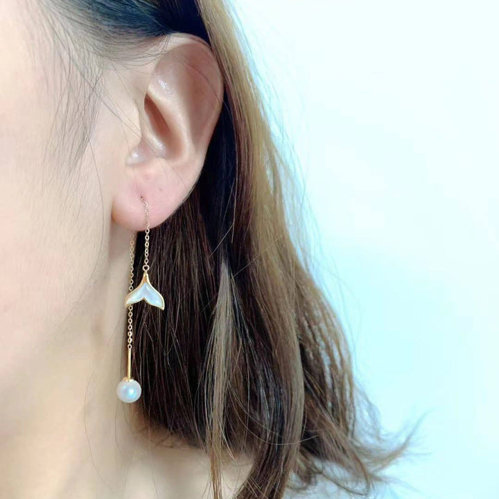 The Mermaid Whale Tail Pearl Earrings G18k