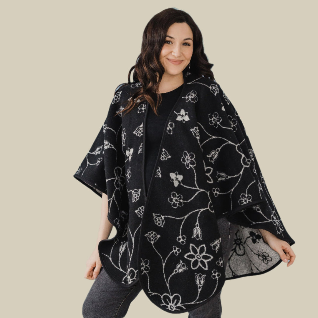 Fleurs Indigenous Shawl
