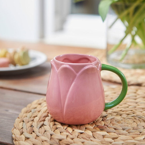 Tasse en émail d'abeille