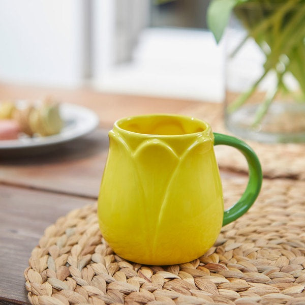Tasse en émail d'abeille