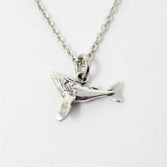 Collier en argent sterling avec petite baleine à bosse