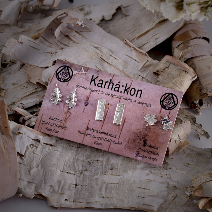 KARHÁ:KON - Ensemble de clous d'arbre