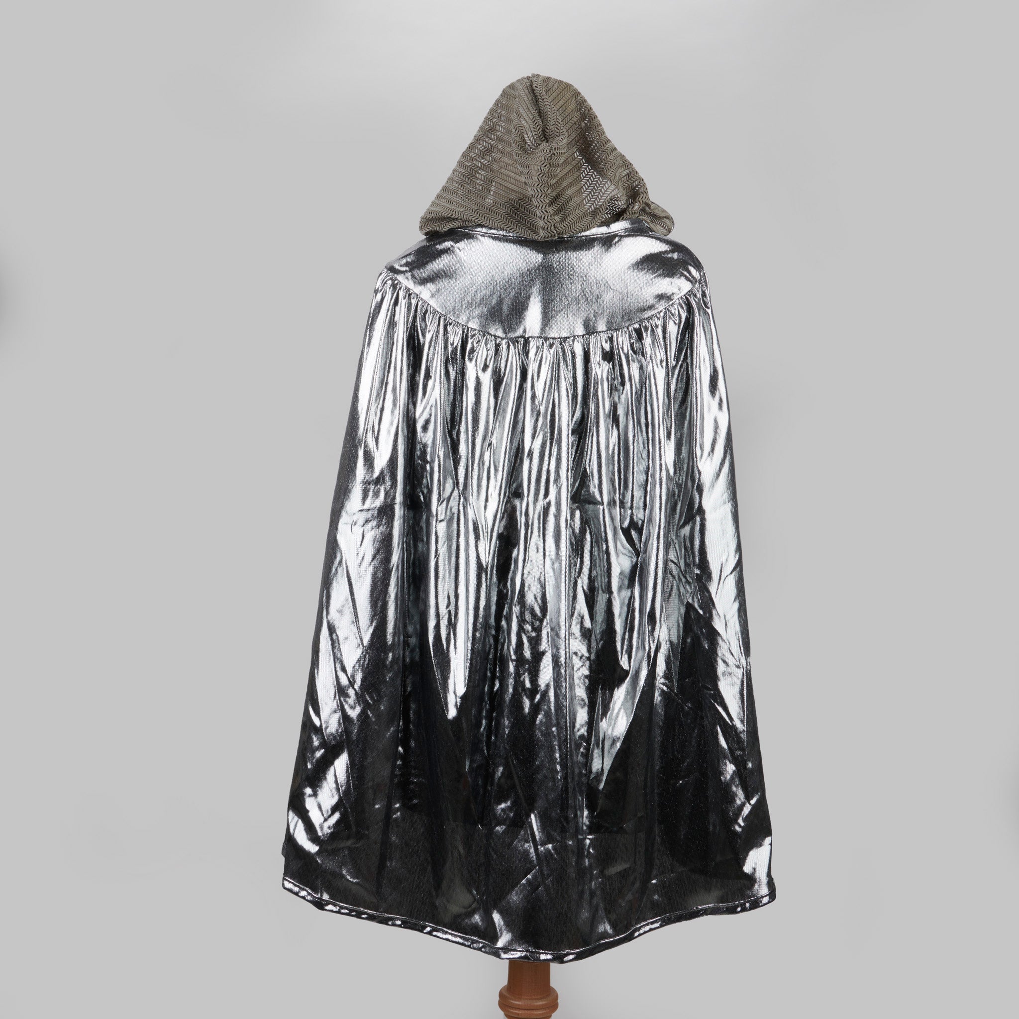 Knight Tunic Cape and Crown - SIlver – ROM Boutique