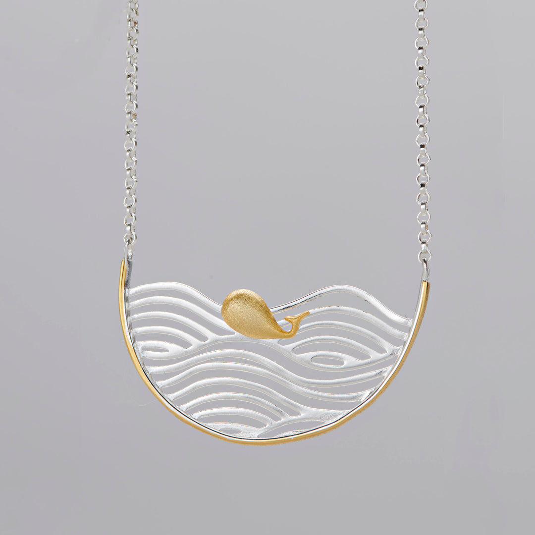 Collier Baleine De Natation